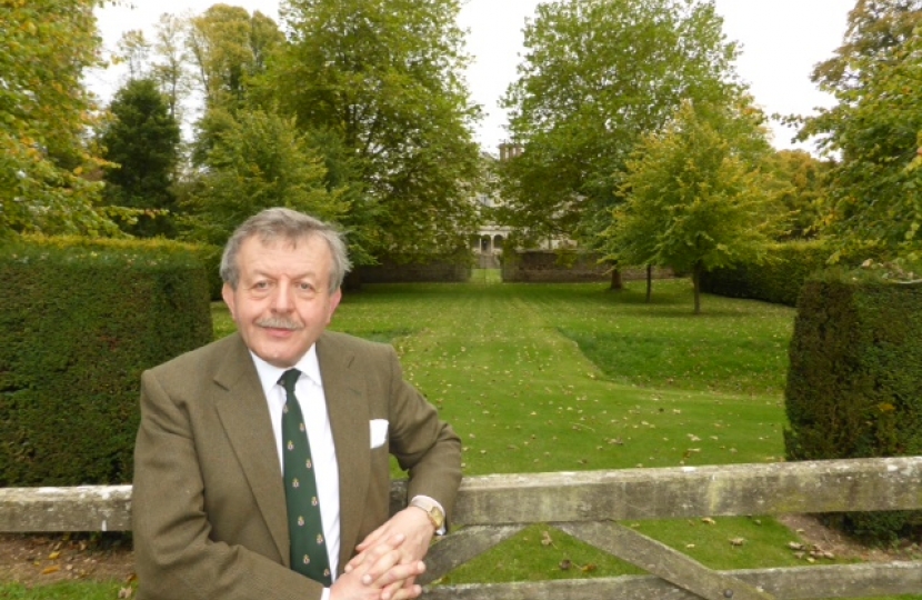 alistair lexden