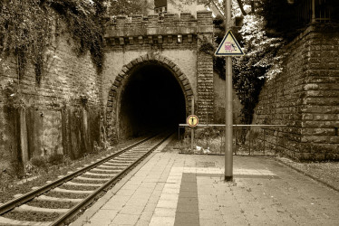 rail tunnel